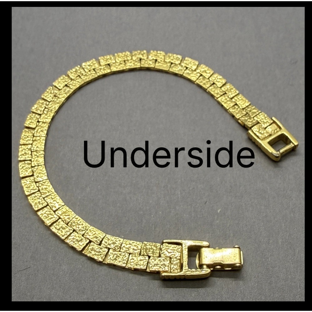 Vintage Gold Tone Flat Ribbed Nugget Textured Bracelet Classic Elegant 7.25 - Picture 5 of 8